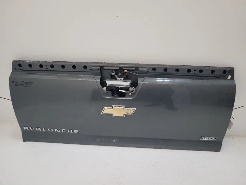 09-13 CHEVROLET AVALANCHE 1500 Trunk Hatch Tailgate Endgate Opt UVC Gray   - Image 1 of 4