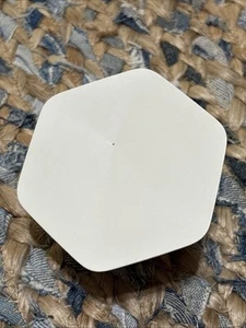 Infinity WiFi Pod 2.0 Extender Repeater Booster Mesh 2nd Gen XE2-SG Tested - Afbeelding 1 van 3