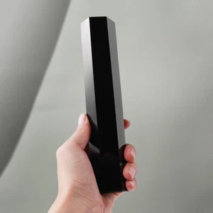 450~500g Natural Black Obsidian Crystal Column Wand Point Reiki Healing Stone - Imagen 1 de 11