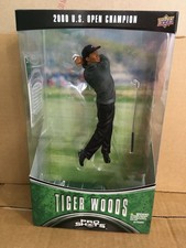 Tiger Woods Pro Shots 2000 US Open Champion Figure and Collector Card