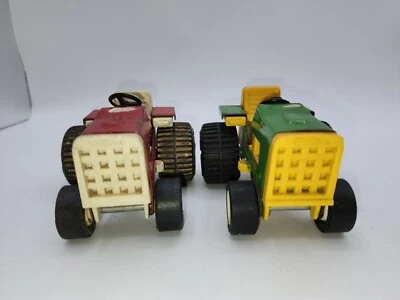 Lote De Colección 2 Tractores Tonka Años 70 Verde Amarillo Rojo Acero Prensado Plástico 4 3/8" Foto 1 de 4