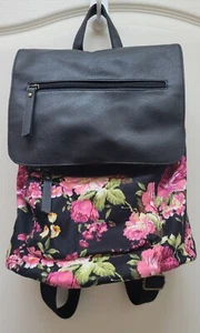 EUC~ Madden Girl Authentic Adorable Backpack Black Floral - Picture 1 of 6