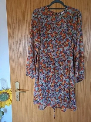 Kleid mit Gürtel, H&M Mama, bunt Gr. M/40 - NEUw.  - Bild 1 von 4