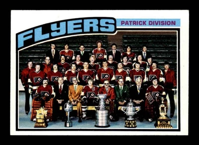 1976 Topps #144 Flyers Team CL EXMT/EXMT+ X3591898 - Image 1 of 3