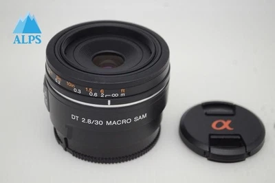 SONY DT 30mm F2.8 Macro SAM SAL30M28 AF Lens Sony Minolta Alpha Mount #251117u - Image 1 of 4
