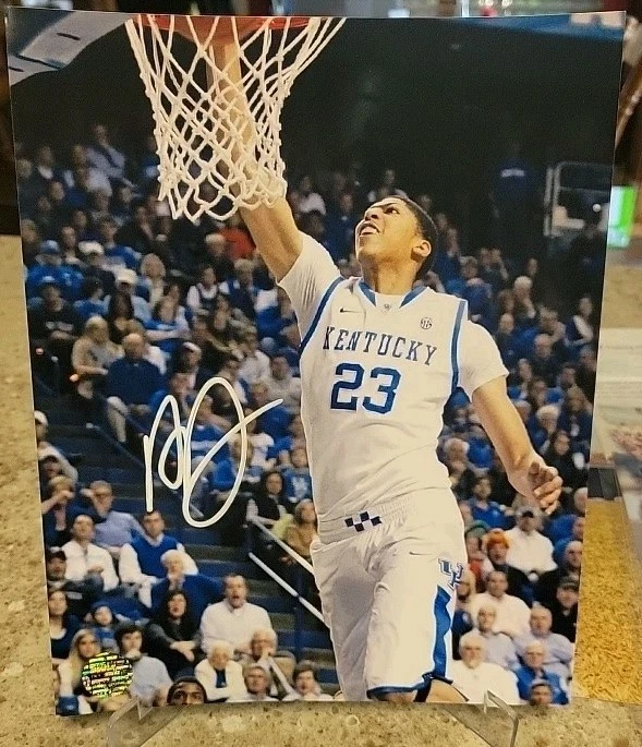 Фотография с автографом Энтони Дэвиса 8,5x11 с сертификатом подлинности LAKERS, MAVERICKS  - Изображение 1 из 3