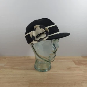 Gorra para mujer Stormy Kromer pétalos empujador sombrero negro blanco talla 7 3/8 - Imagen 1 de 9