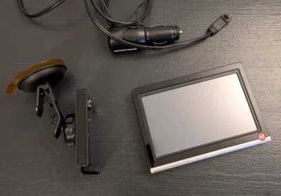 Falk Navi Navigationsgerät Neo 550, Karten von 2015, Saugnapf vergilbt - Bild 1 von 4