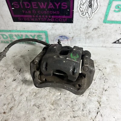 89-92 Toyota Cressida Front Right Brake Caliper & Bracket Disc F18N - Image 1 of 4