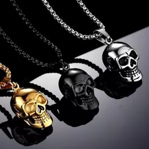 COLLANA CIONDOLO TESCHIO IN ACCIAIO INOX ARGENTO/ORO/ NERO IDEA REGALO DA UOMO - Foto 1 di 9