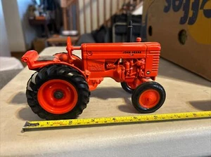 Ertl John Deere 1947 Model Tractor Diecast 6.5” By 4.5” Orange - Picture 1 of 9
