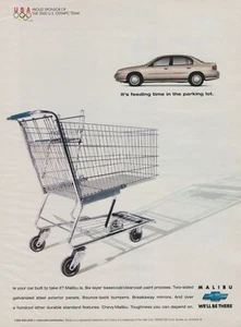 Chevy Malibu 2000 - "Tiempo de alimentación en estacionamiento" - Carro de comestibles - Foto publicitaria impresa - Imagen 1 de 1