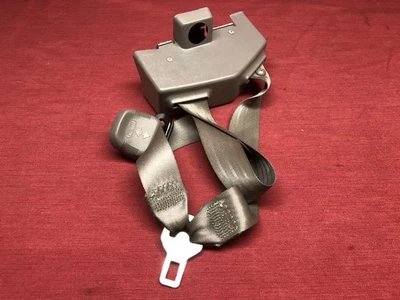 1997 1998 1999  Chevy GMC OEM RH GRAY Seat Belt GM  Suburban Tahoe Yukon - Image 1 of 4