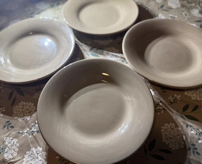 Pratos de jantar Pottery Barn Sausalito 12” grés acastanhado conjunto de 4 tamanhos raros - Imagem 1 de 4