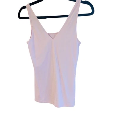 Camiseta sin mangas White House Black Market rosa cuello en V XS doble NK básica mínima Foto 1 de 4