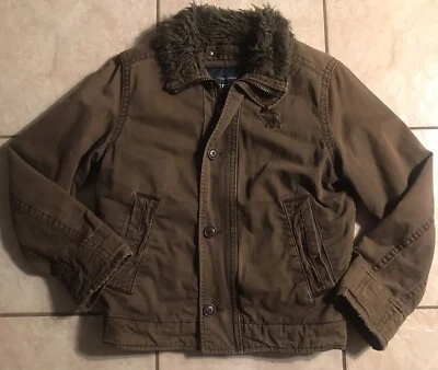 Jaqueta masculina Abercrombie & Fitch Adirondack marrom forrada de pele sintética tamanho M - Imagem 1 de 4