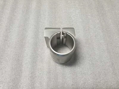 Genuine Yamaha Handlebar Bracket Left FZR 400 2TK-26121-00 - Image 1 of 3