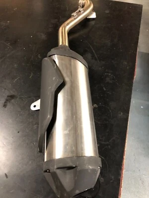 Triumph Tiger 1050 Sport оригинальный глушитель выхлопа (от VIN 750470) - Изображение 1 из 4