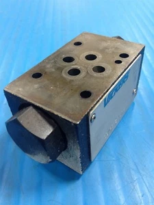 USED VICKERS DGMPC-3-ABK-41 HYDRAULIC CHECK VALVE (T4) - Picture 1 of 6