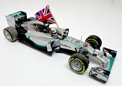Lewis Hamilton #44 Mercedes AMG 2014 Abu Dhabi F1 World Champion 1/43 Minichamps - Image 1 of 4