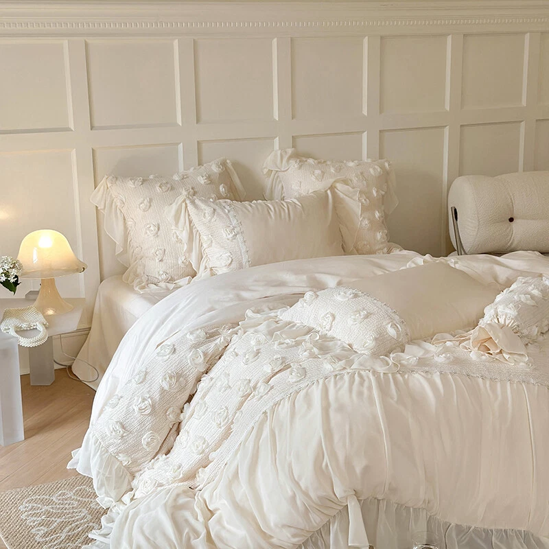 Bedding Set Jacquard Embroidery Flowers Lace Duvet Cover Bed Sheet 2 Pillowslips - Image 1 of 4