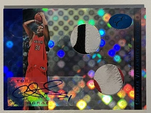 Charlie Villanueva 2006-07 Bowman Elevation Dual Game Worn Patch Auto Blue 2/4 - Picture 1 of 2
