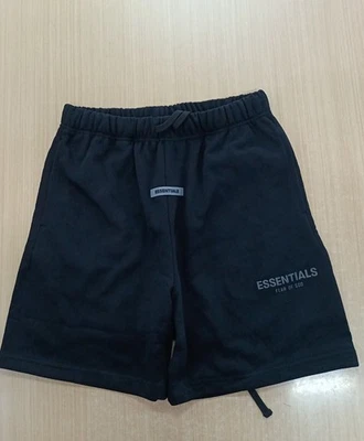 Pantalones cortos Essentials negros talla mediana  Foto 1 de 3