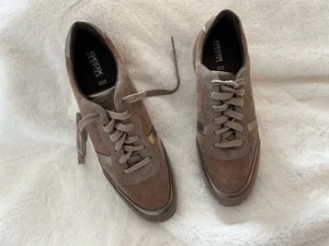 Zapatillas de cuero Geox Respira para mujer UK7. Nuevo - Imagen 1 de 5