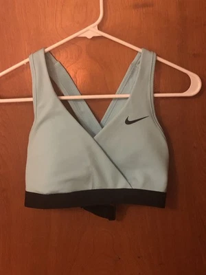 Sujetador deportivo Nike para mujer talla M azul Dri-FIT Swoosh soporte medio espalda cruzada Foto 1 de 4