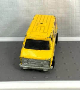Vintage Hot Wheels Black Wall The Heroes Super Van Thor Yellow Die Cast - Picture 1 of 6