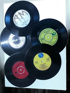Lot of 5 x 7 inch Single Vinyl Records For Craft, Upcycling Projects WITH CENTRE - Picture 1 of 1