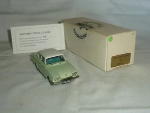 Pathfinder, Minicar 43, 1/43 Scale, 1962 Ford Consul Classic. Green/White. - Picture 1 of 2