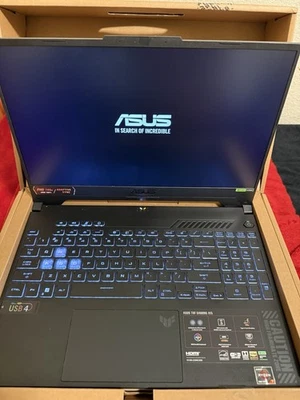 ASUS TUF Gaming A15 FA507 15.6" Ryzen 7 7735HS 3.2GHz 16GB RAM 1TB SSD RTX 4050 Foto 1 de 4