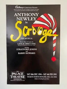 Póster de ventana Cadbury's Christmas Season Scrooge Manchester 1994-95 - En muy buena condición - Imagen 1 de 4