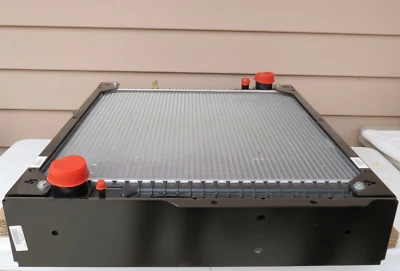 Genuine CAT 214-4740 Caterpillar Radiator 2144740 - Image 1 of 4