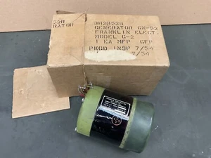 Military Radio Gn52 Pe199 Battery Charger Generator Head Nos Signal Corps - Picture 1 of 3