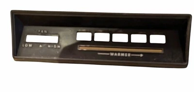 67-76 Plymouth Duster Dodge Dart  A Body A/C Heater Dash Bezel (SKU 0056) Foto 1 de 4