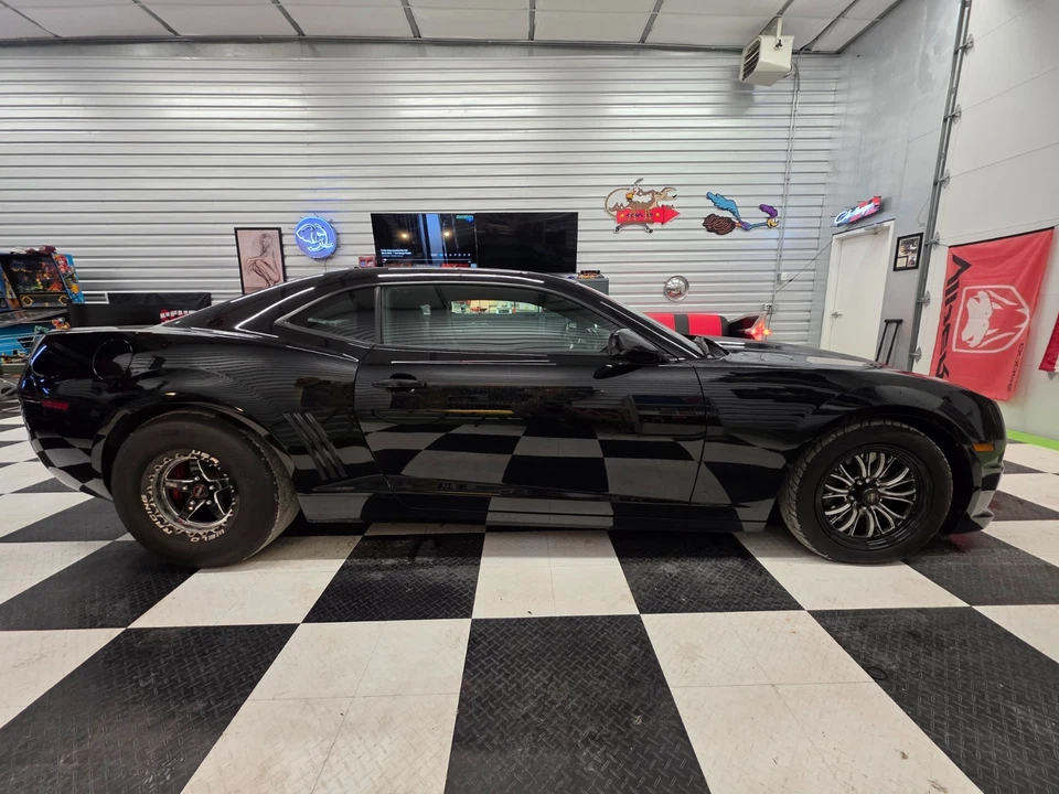 2011 Chevrolet Camaro 2SS - Image 1 of 4