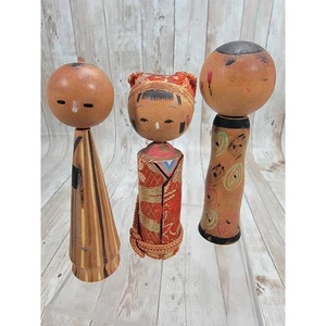 Vintage Kokeshi Dolls Tohoku Madien Marked Japan Lot of 3 Between (4" 5") - Picture 1 of 9