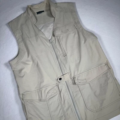 Travelsmith Mens Large Vest Sleeveless Utility Outdoor Travel Fishing Hiking Tan - Image 1 of 4
