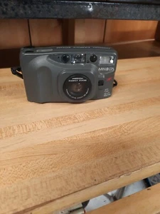 Minolta Freedom Family Zoom Camera - Picture 1 of 7