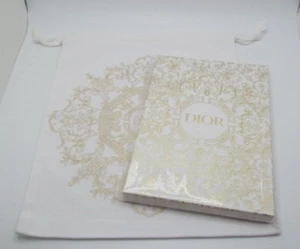 Nuevo cuaderno Christian Dior Premium Holiday 2023 y bolsa grande con cordón dorado - Imagen 1 de 6