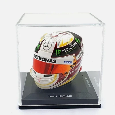 Capacete Mercedes Spark 5HF170 escala 1:5 – Lewis Hamilton EUA GP 2015 F1 WC - Imagem 1 de 4