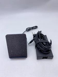 Stacja dokująca Dell HD22Q – zasilacz sieciowy 130 W, działa tylko port USB-C (AS-IS) - Zdjęcie 1 z 11