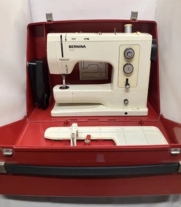 Bernina 830 Electronic Sewing Machine - Picture 1 of 24