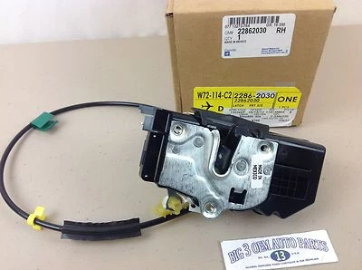 Chevrolet Silverado GMC Sierra RH Side Front Door Latch Lock with Cable new OEM - Image 1 of 4