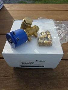 NEW EMERSON/LIEBERT P-5590S 24 VAC SOLENOID VALVE - Picture 1 of 3