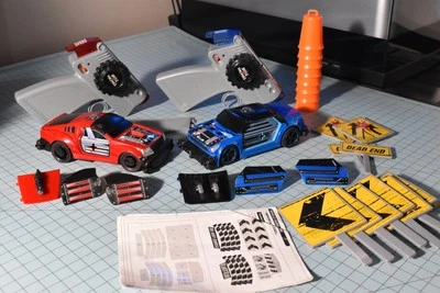 Jada Toys Battle Machines - Combat Crash R/C Cars and Remotes - Image 1 of 4