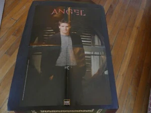 POSTER SEMIC BUFFY ET LES VAMORES 2001 ILLUSTRE MIGNIOLA - Picture 1 of 2