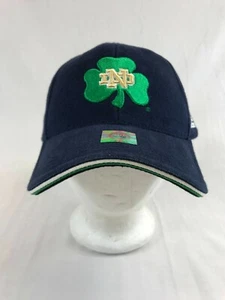 Gorra de béisbol irlandesa de lucha de Notre Dame gorra ajustada Adidas trébol azul marino ropa informal - Imagen 1 de 10